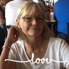 Susan Forshee's Instagram, Twitter & Facebook