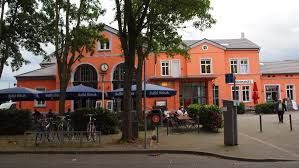 Der bürgermeister von hennef ist damit in seiner verwaltung nicht der einzige. Hennef Sieg Wikiwand