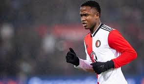 His most common position on the field is winger. Luis Sinisterra No Pude Jugar El Sudamericano Pero Al Mundial Si Iria Sinisterra Sobre Colombia Sub20 Deportes W Radio Colombia