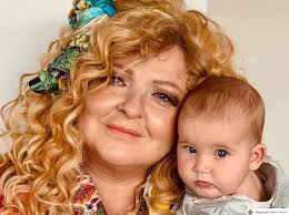 Magda gessler ma bana w restauracji adamczyka!? Magda Gessler Zdradza Jaka Jest Mala Nena Jak Z Bajki Takich Wnuczek Nie Robia