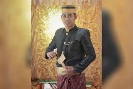 Beli pakaian adat online terdekat di sulawesi selatan berkualitas dengan harga murah terbaru 2021 di tokopedia! Mengenal Ragam Baju Adat Tradisional Khas Sulawesi Selatan