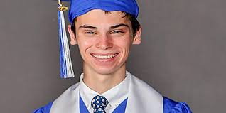 Recognitions: Top seniors, dean's list honorees