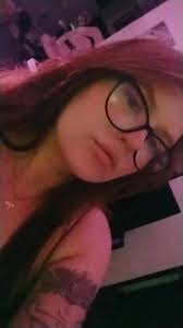 We're playing night reign for the first time tonight!!! Close to our goal  of 1550 friends. We start tonight at 6PM MST 🥰 www.twitch.tv/roguechickttv 