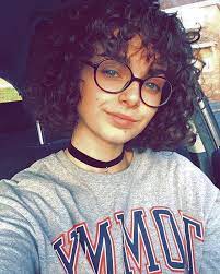 Cute Aesthetic Curly Hairstyles Google Search Krullend Haar Dun Krullend Haar Kapsels