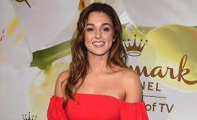 Sister, speaker, author, podcaster, wifey and bff who brings the dance parties let's discover our purpose. Sadie Robertson Lifestyle Wiki Net Worth Income Salary House Cars Favorites Affairs Awards Family Facts Biography Topplanetinfo Com Entertainment Technology Health Business More