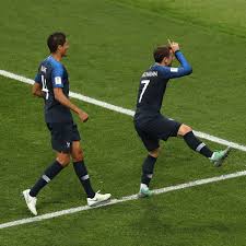 What does antoine griezmann's celebration mean? What Is Antoine Griezmann S World Cup Celebration It S From Fortnite Sbnation Com