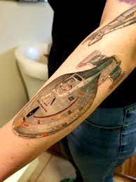 Got it last summer, thought this sub may appreciate it. Erin Macdonald Phd On Twitter I Finally Got It Continuing My Sci Fi Ship Sleeve I Ve Added The One And Only Startrek Voyager Just In Time For Stlv Too Tattoo Startrekvoyager Artist Is