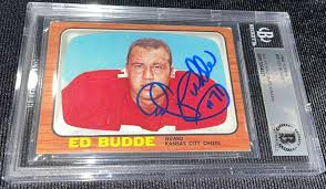 Ed Budde Signed 1966 Topps #65 Card Beckett Authenticated Kansas City  Cheifs 527