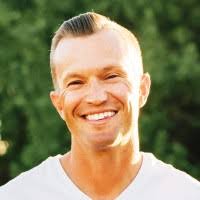 1100+ "Démoré" profiles