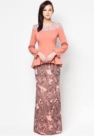 Baju peplum terbaru nyatanya dapat digunakan untuk menemani anda dalam berbagai aktivitas, seperti kuliah, hangout, menghadiri acara pesta pernikahan, kondangan, perkhawinan dan bekerja. Baju Kurung Terkini Untuk Raya 2021 Cantik Moden Mykmu Net