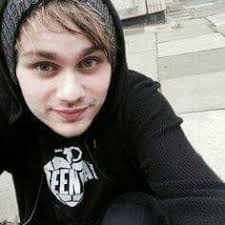 mike-ro-wave* (charlenegcliffo)