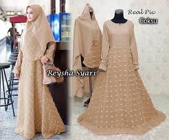 Bukareview/ tali jiwo) untuk kamu yang butuh inspirasi dengan gamis, kini kamu bisa memilih model gamis terbaru yang kekinian dengan potongan ala mermaid atau putri duyung.gamis yang satu ini cocok sekali untuk dikenakan kondangan. Model Gamis Kain Rubiah Little Ponny O