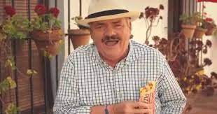 He gained widespread popularity in 2015 thanks to a series of memes from a television interview from june 2007 on jesús quintero's show ratones coloraos. El Risitas Ingresa En El Hospital De La Caridad De Sevilla