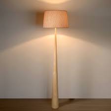 Moderne Stehlampe Braun E27 Holz Netzstecker Schalter Dimmer