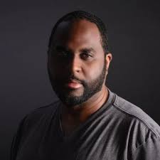 Evan Pearce (@DJEvanPearce)