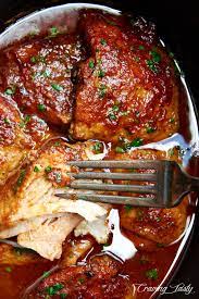 Hearty main dish recipes, warm soups, fun appetizers we love cooking chicken in our slow cookers because chicken is such a versatile meat. Slow Cooker Bbq Chicken Thighs Craving Tasty