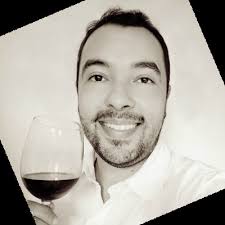 Juliana Akemi Segawa Cangussu