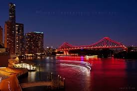 Yeu Thi Tran Brisbane Story Bridge Turns Maroon Again Tonight Supporting The Maroons For State Of Origin Decider Game H Bridge Golden Gate Bridge Brisbane
