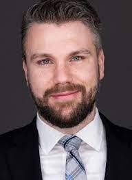 Adam Oline's Instagram, Twitter & Facebook