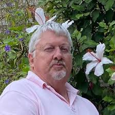 What happened to the dwelling and shop planned for Robt Johns in Okaiawa?