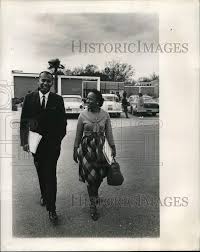1964 Photo de presse Dr. Leonard Spearman & Vivian Tellis de l'Université  du Sud