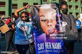 Shameka Parrish-Wright speaks alongside the family of Breonna Taylor...  News Photo