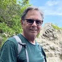 Jill Lora's Instagram, Twitter & Facebook