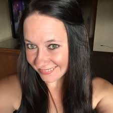 Lacey Glover (@Lacey2900)