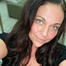 Stream Miranda Orkoulas music