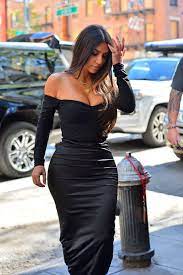 Kim Kardashian Shows Off Her Curves In A Black Dress As She Heads To Ulta In Nyc Kim Kardashian Show Kim Kardashian Outfits Kim Kardashian Style