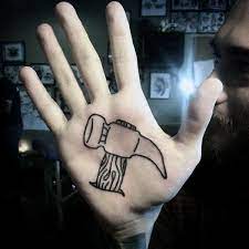 50 Hammer Tattoo Designs Fur Manner Manly Tool Ink Ideen Mann Stil Tattoo Palm Tattoo Tattoo Designs Men Palm Tattoos