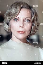 Barbara Bain's Instagram, Twitter & Facebook