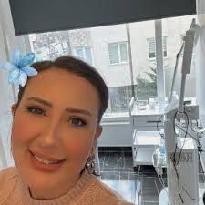 En İyi 50 Hydrafacial Cilt Bakım Uzmanı