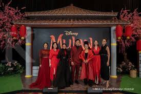 Serunya lagi, film ini tidak hanya tayang dalam versi bahasa inggris, tetapi juga bahasa indonesia. Nonton Film Disney Mulan 2020 Sub Indo Safekey