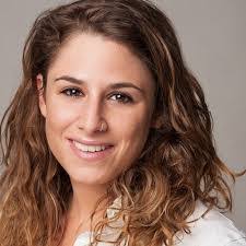 Michelle Schilling's Instagram, Twitter & Facebook