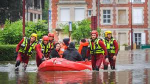 Jun 30, 2021 · les démarches à suivre après avoir été victime d'une inondation. Video Inondations Dans L Aisne La Marne Et Les Ardennes Le Pic De Crue N Est Pas Atteint Annonce La Prefecture