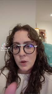 Cara Tucker (@24cara_t)