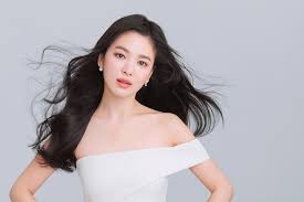 Although the style of her fashion quite simple but she. 5 Things To Know About Song Hye Kyo S New Drama Now We Are Breaking Up Tatler Hong Kong