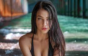 Blonde blue eyes girl long hair lying down violet evergarden. Photo Wallpaper Girl Long Hair Sea Photo Blue Eyes Tan With Black Hair And Blue Eyes 1332x850 Wallpaper Teahub Io