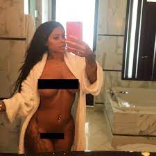 Celebrity REVEALER