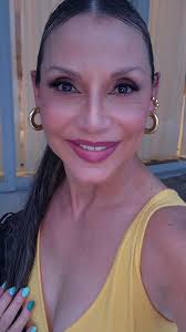 Maquillaje facil para #photography , #gloriapelobeautytools ,  #electricmakeupbrush , #essentialbrowset , #gloriapeloshop