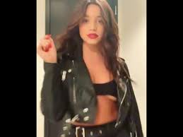 True to our promise, we'd like you to spend time with the music of emilia mernes. Emilia Mernes Bailando Bia Instagram Youtube