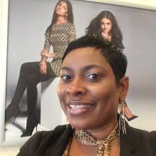 Rosalyn Williamson's Instagram, Twitter & Facebook