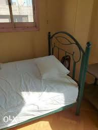 سرير بالمرتبه غرفة نوم موقع أوليكس للإعلانات المبوبة