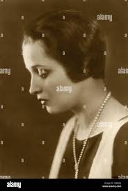 Alice joyce hi-res stock photography and images