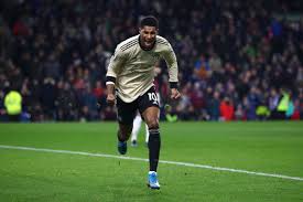 Manchester united the reds could go top with a result at. Player Ratings Burnley 0 2 Manchester United The Busby Babe