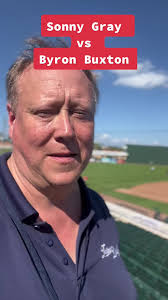 Byron Buxton Diving Catch Vs Sox