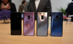Samsung s20 offers a 6.2inches dynamic amoled display, 1440x3200 pixels resolution, triple rear cameras including a 64mp telephoto, a 10mp (f/2.2) front camera. Celcom Has All Samsung Galaxy S9 S9 Models Available For Pre Order Soyacincau Com