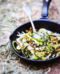 Wok De Fenouil Radis Haddock Pour 6 Personnes Recettes Elle A Table Recette Recettes De Cuisine Recettes Minceur Recettes Wok