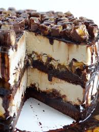 Turns out, your favorite ice cream parlors can deliver dessert straight to your door. 45 50 Easy Ice Cream Cake Recipes How To Make Ice Cream Cake